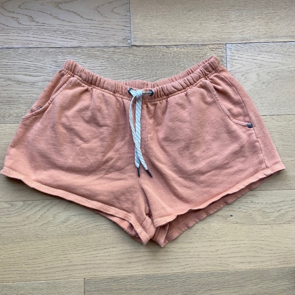 Vuori Halo Performance Short in Orange - Picture 1 of 5
